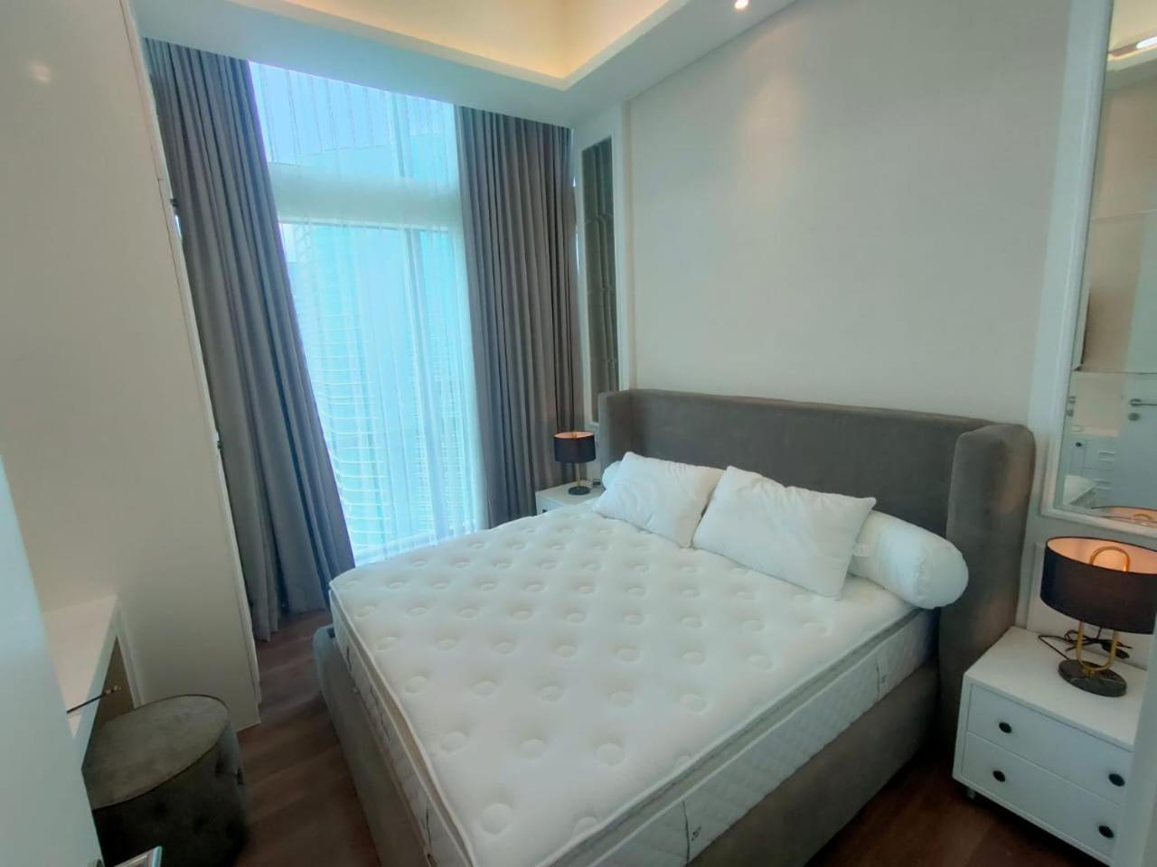 Super Penthouse Stmoritz Apartment, Lippomall Puri Indah Джакарта Экстерьер фото